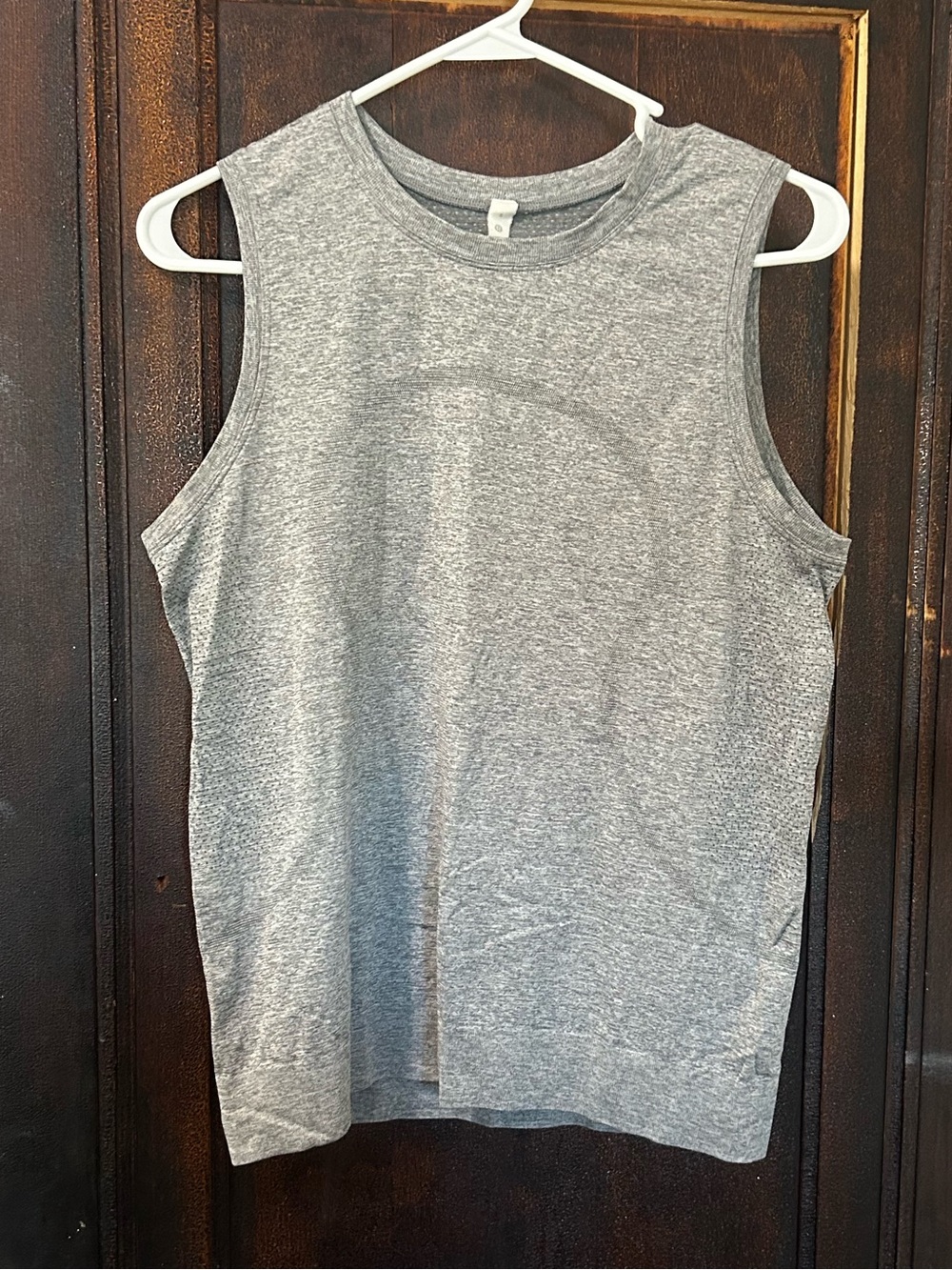 lululemon athletica Women's Gray Sleeveless Crewneck Tank